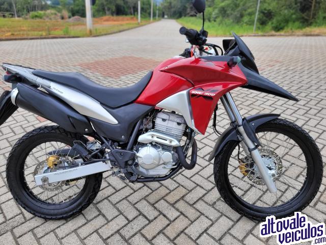 XR 300 