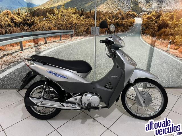 BIZ 125 ES 